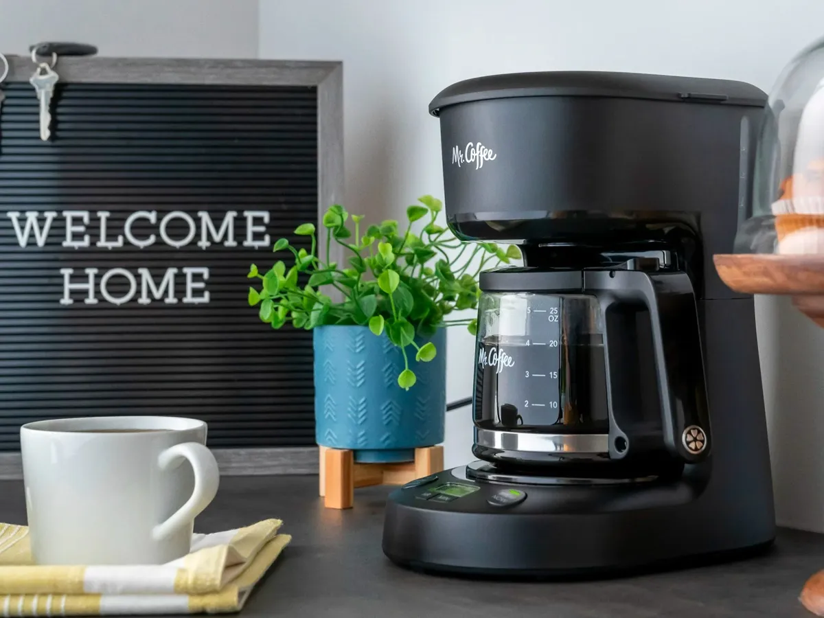 How Do I Program My Mr Coffee 12-Cup Coffee Maker?