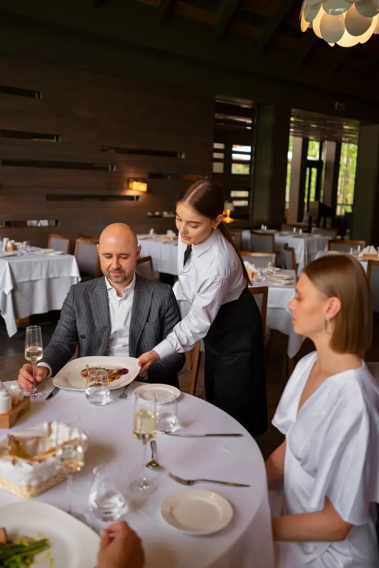 4. Serving Your Guests The Pearl Lemon Experience